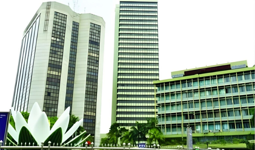 bangladesh bank eyes german firm for banknote security threads Bangladesh Bank Eyes German Firm for Banknote Security Threads