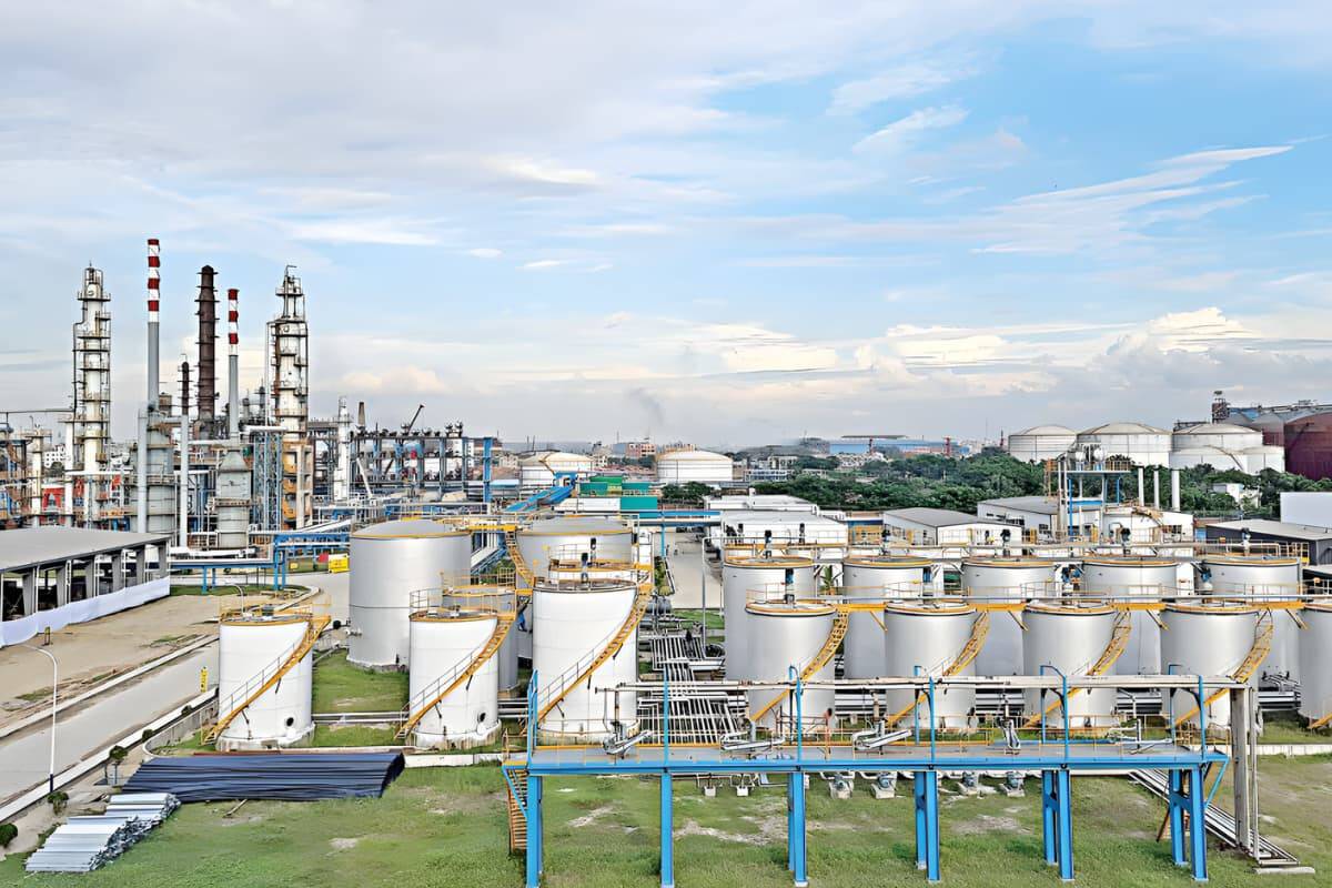 Bangladesh Faces Critical Gas Supply Challenges