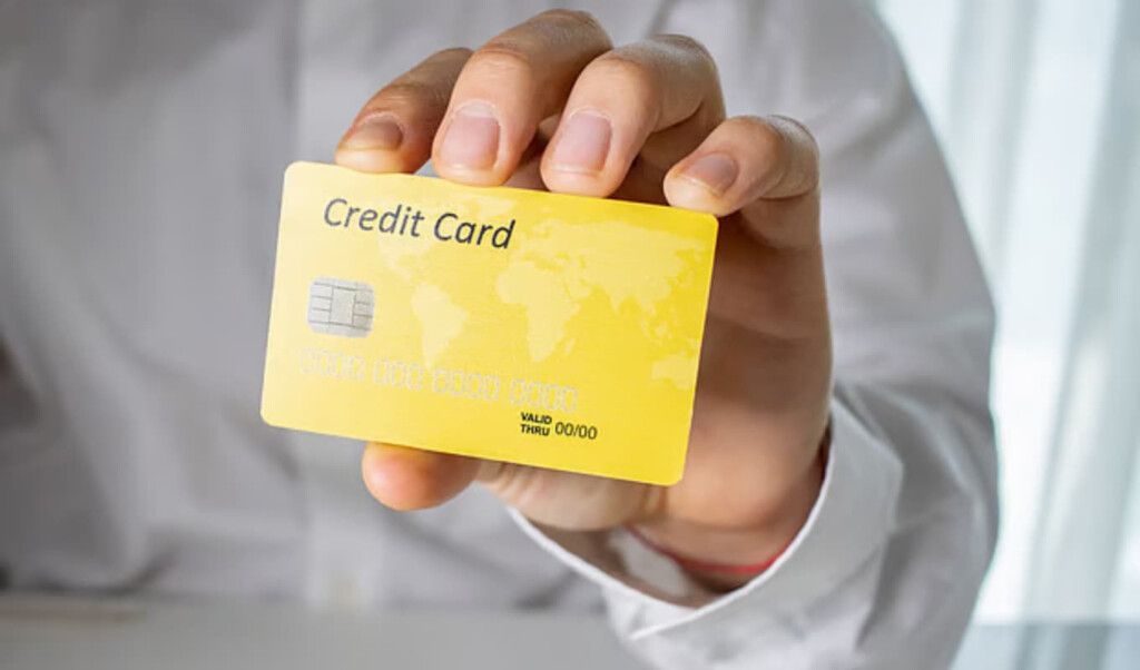 bangladeshi cards abroad credit peaks in us debit in uk Bangladeshi Cards Abroad: Credit Peaks in US, Debit in UK