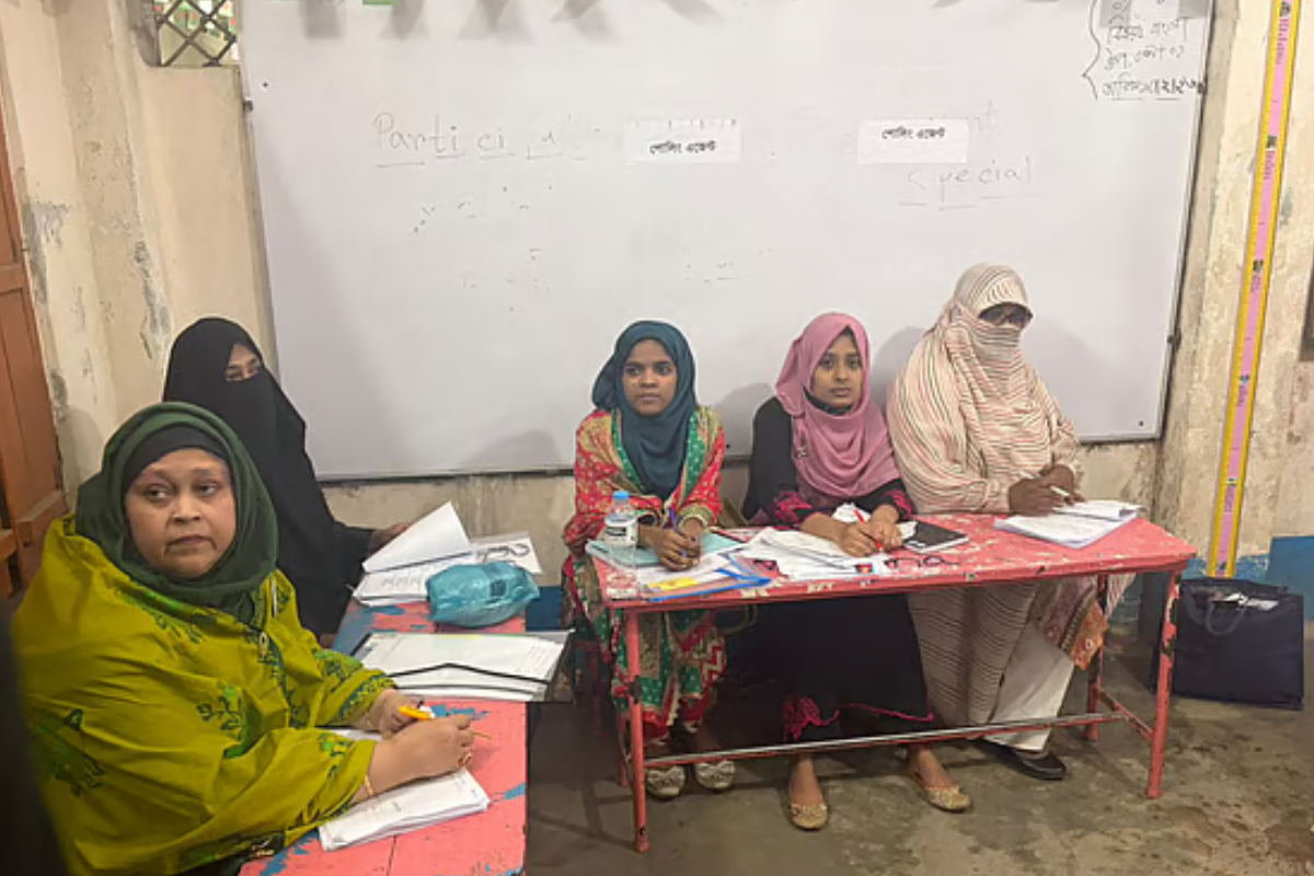 Banshal Centre Sees All-Female Election Team