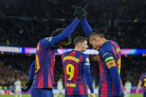 Barcelona reach last sixteen, leaving Copenhagen behind