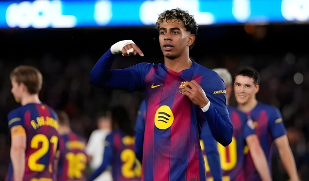 barcelona surpasses real to top la liga Barcelona surpasses Real to top La Liga