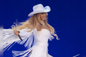 Beyoncé Debuts Blonde Bob During Super Bowl LX