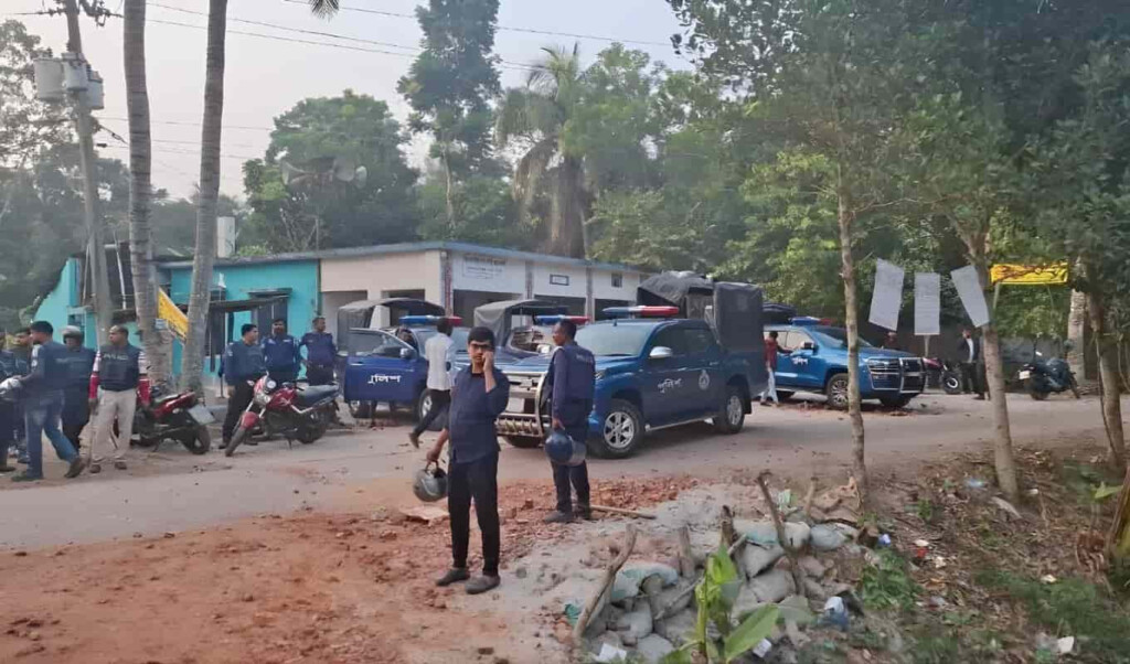 blast during workers party clash in madaripur Blast During Workers’ Party Clash in Madaripur