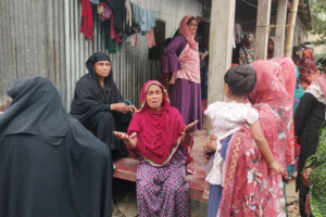 Body Discovered on Neighbour’s Rooftop
