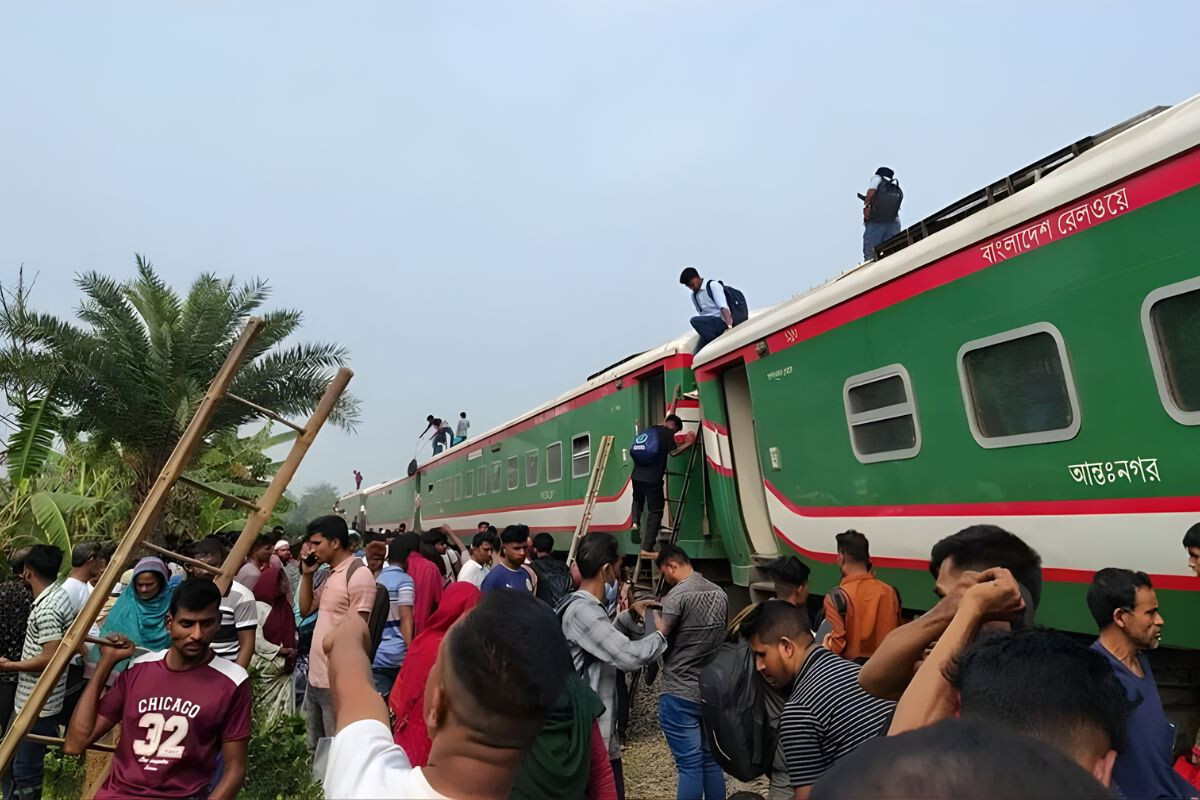 Bogura Train Derailment Halts Dhaka-Northern Services