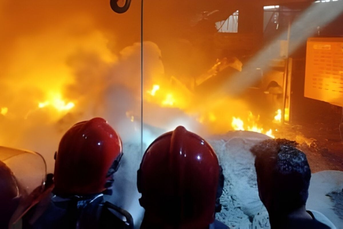 Boiler Explosion at Chittagong Factory Injures Eleven