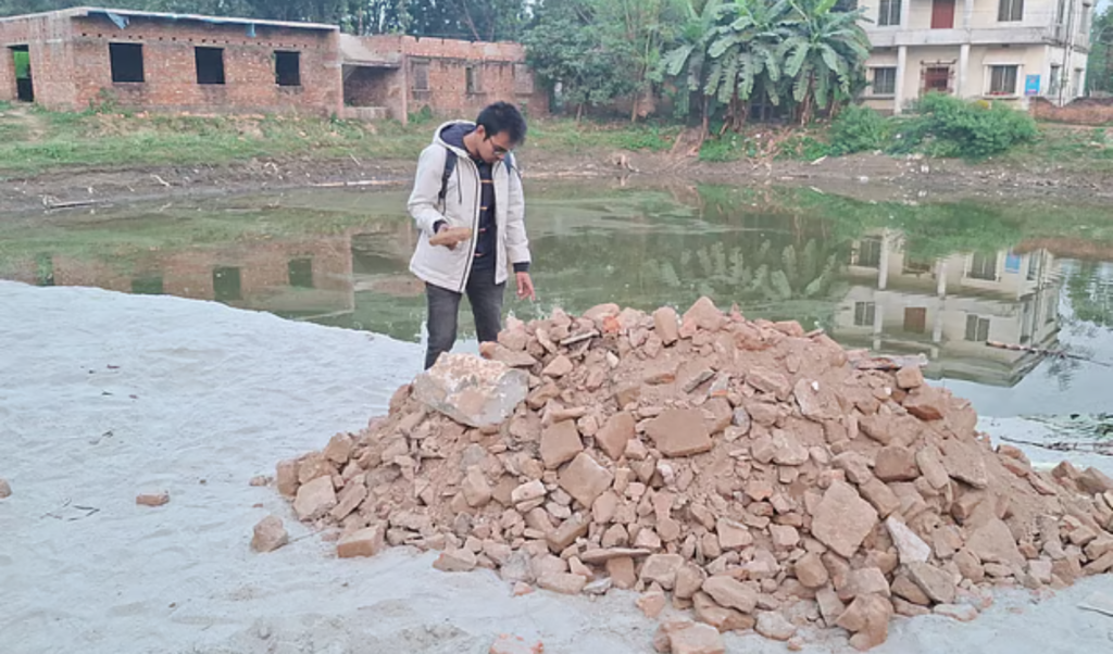 bricks from ritwik ghataks ancestral home found dumped eleven kilometres away Bricks from Ritwik Ghatak’s Ancestral Home Found, Dumped Eleven Kilometres Away