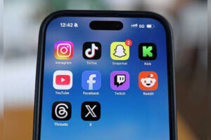 Britain Set to Ban Social Media for Under-16s