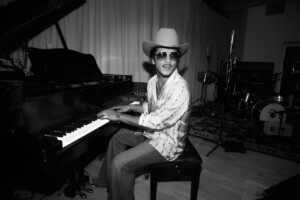 Bruno Mars Joins Avex Music Partnership