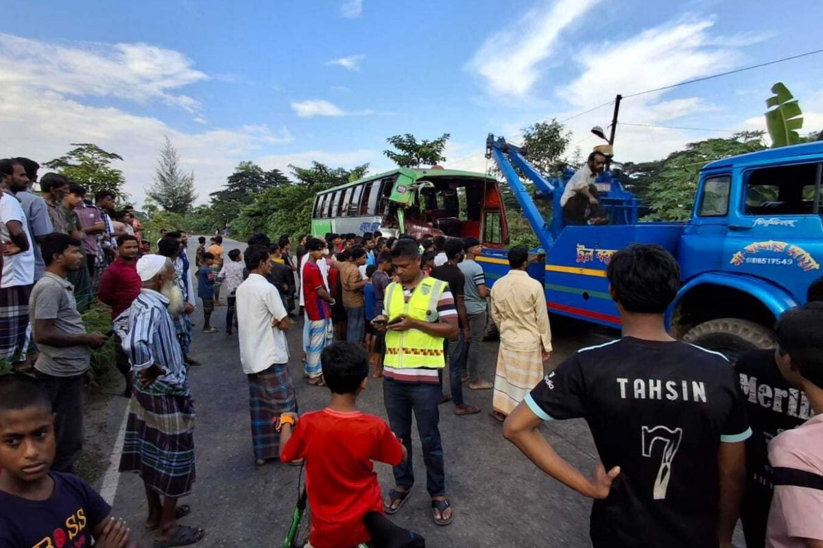 Bus Driver Killed, 20 Injured in Noakhali Road Collision