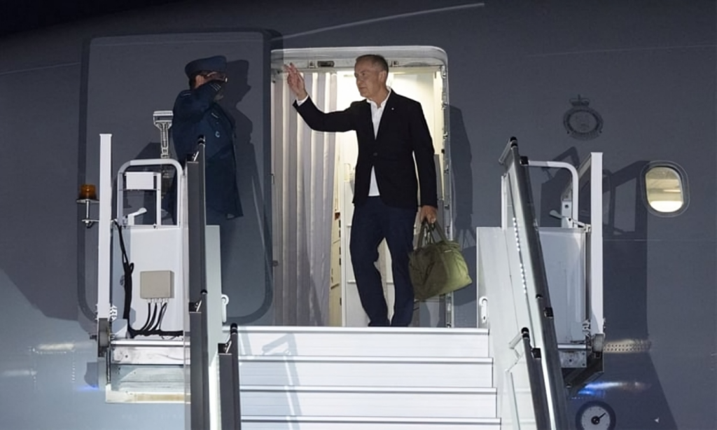 canadian pm arrives in kyiv for ukrainian independence day Canadian PM Arrives in Kyiv for Ukrainian Independence Day