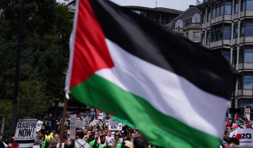 celebrities rally in london at gaza fundraiser Celebrities Rally in London at Gaza Fundraiser