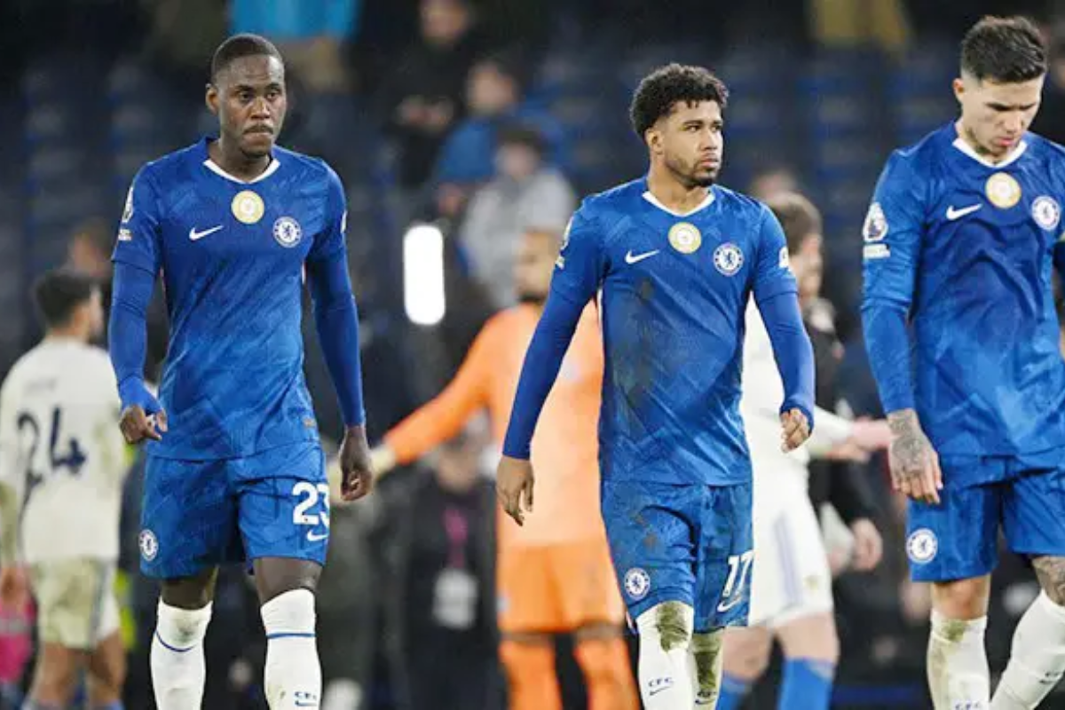 Chelsea Let Two-Goal Lead Slip