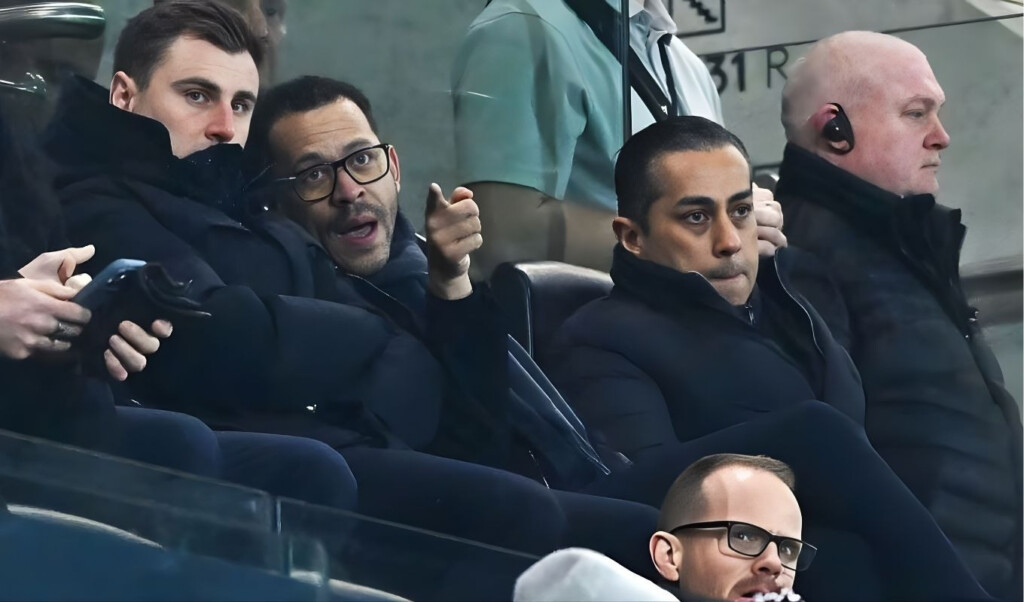 chelsea suffer defeat in london derby as new coach rosnior watches from the stands Chelsea suffer defeat in London Derby as new coach Rosénior watches from the stands