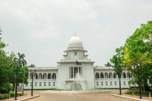 Chief Justice Summons Full Court Meeting Monday