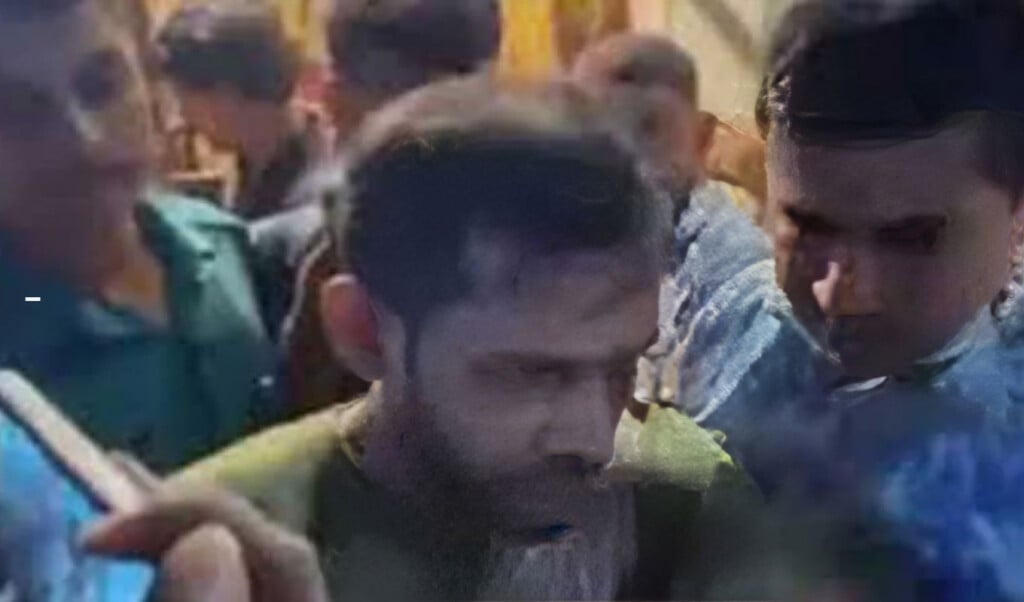 child slapped while crying as her arrested father taken away in geneva camp Child Slapped While Crying as Her Arrested Father Taken Away in Geneva Camp