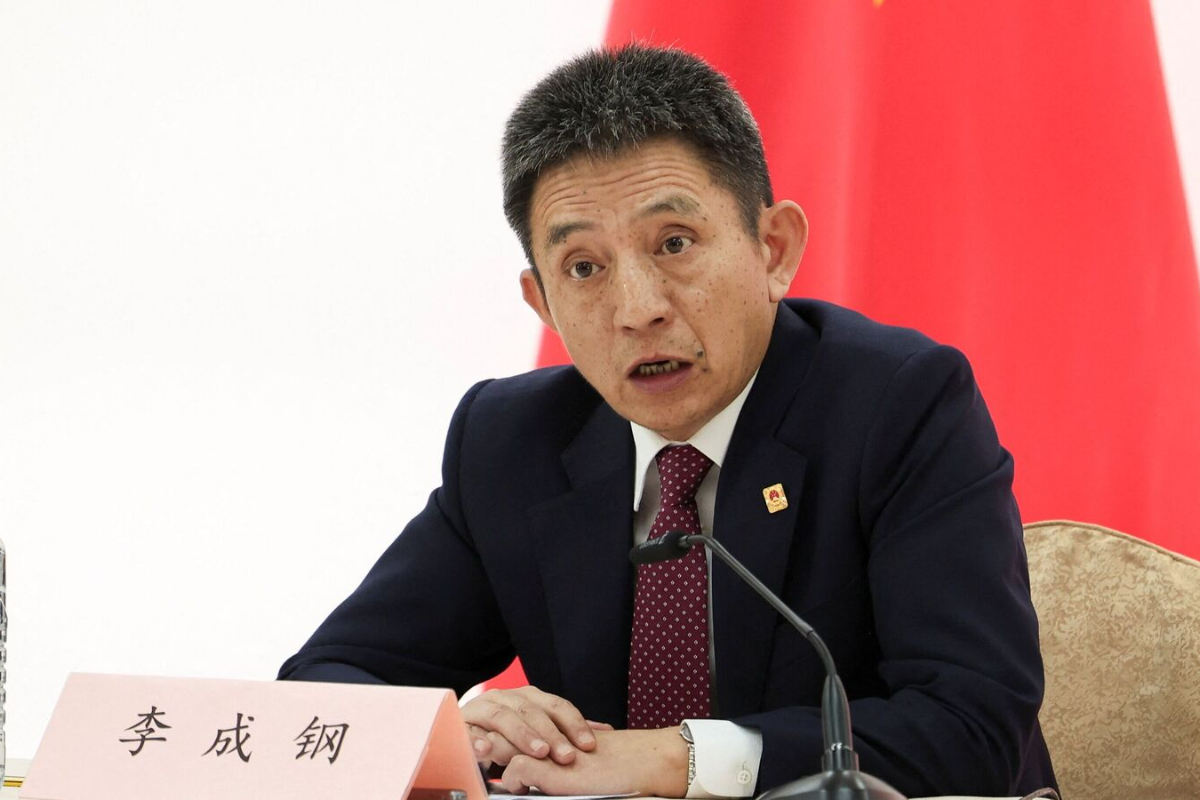 China Removes Chief WTO Trade Representative Li Chenggang Amid US Tensions