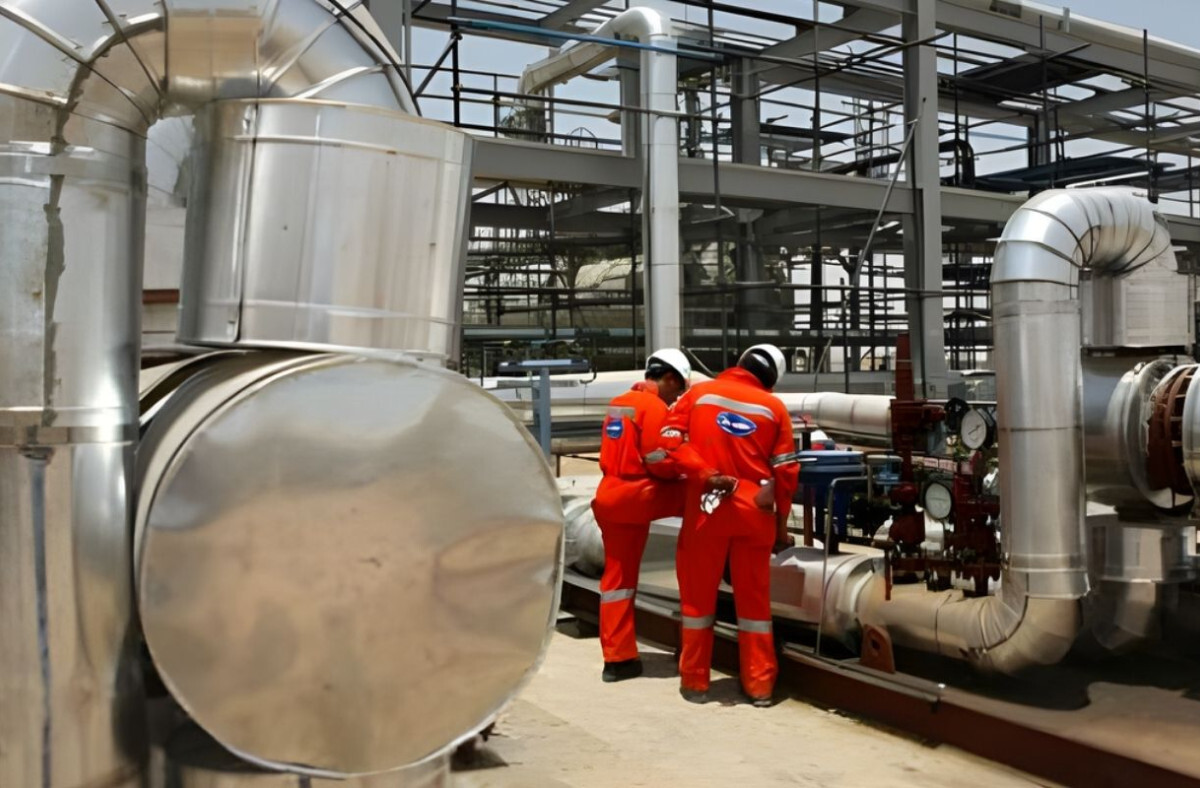 China Suspends Purchase of Russian Oil Following U.S. Sanctions