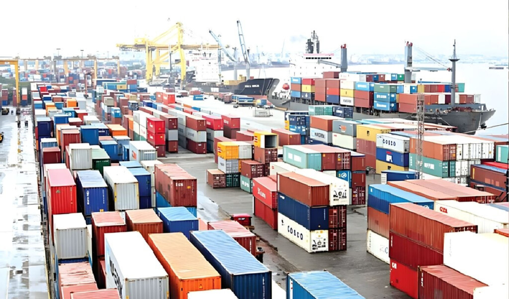 chittagong port closed again due to strike Chittagong Port Closed Again Due to Strike