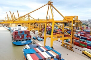 Chittagong Port Workers Call 24-Hour Strike