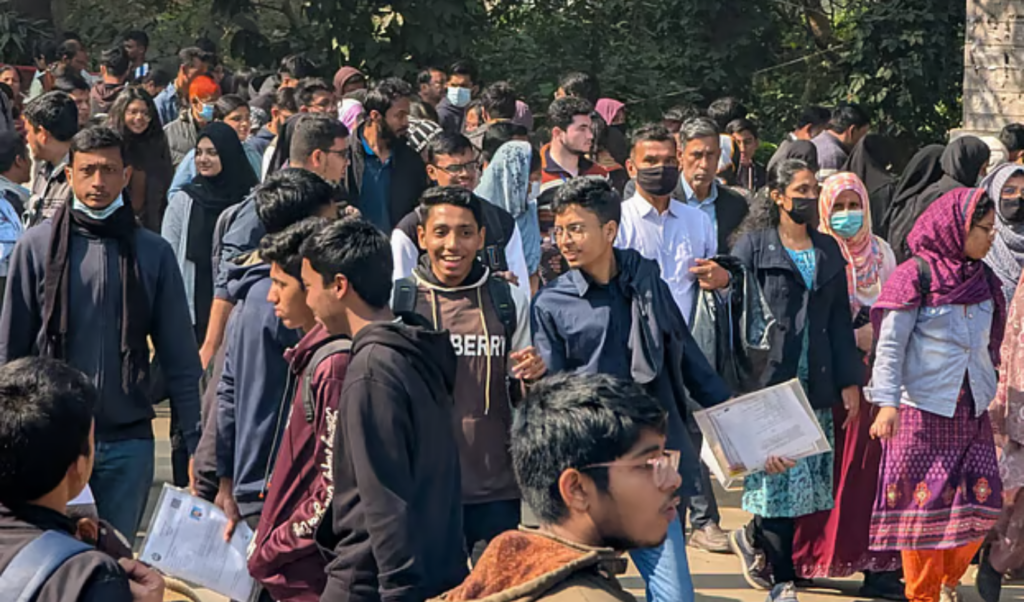chittagong university a unit pass rate is 52 failure is 37000 thousand Chittagong University 'A' unit pass rate is 52%, failure is 37,000 thousand