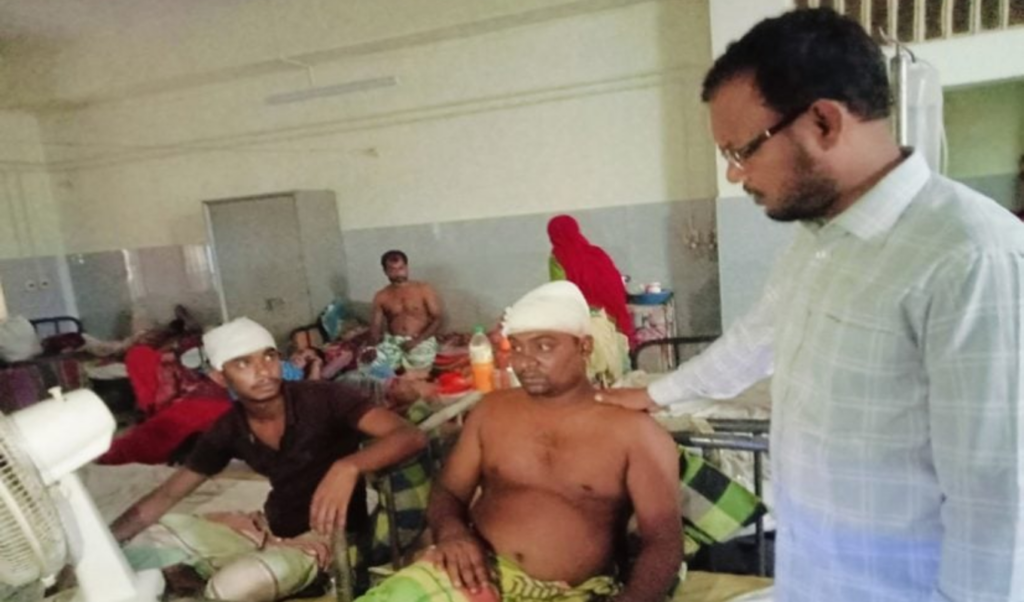 clash erupts between bnp and jamaat in natore Clash Erupts Between BNP and Jamaat in Natore