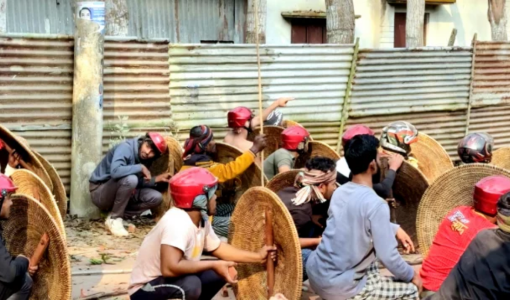 clashes erupt in bhanga following eid prayers Clashes Erupt in Bhanga Following Eid Prayers