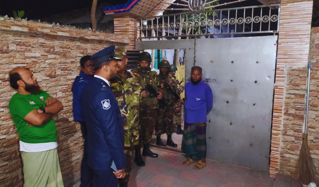 cocktail attack targets jute mill owners home Cocktail Attack Targets Jute Mill Owner’s Home