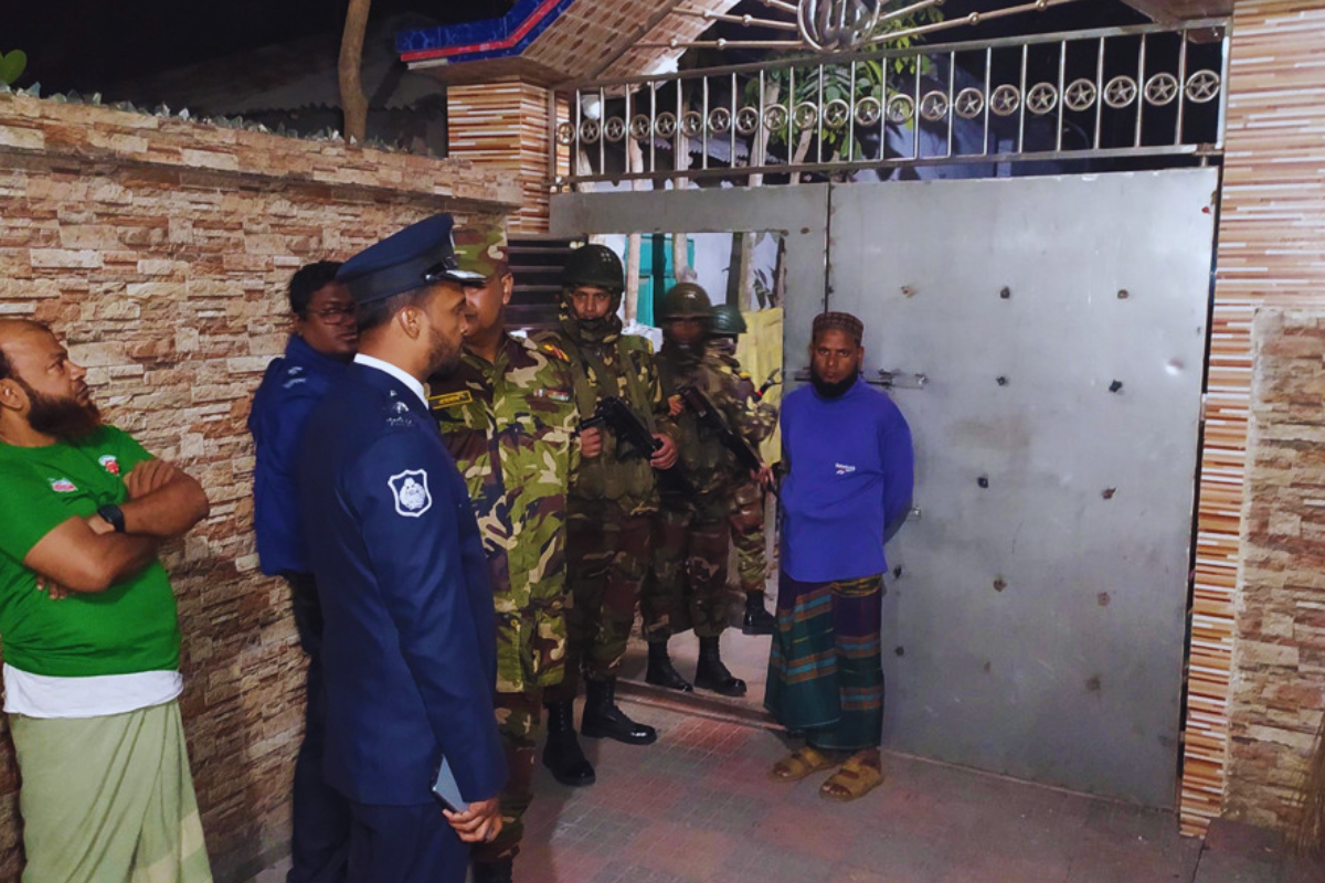 Cocktail Attack Targets Jute Mill Owner’s Home