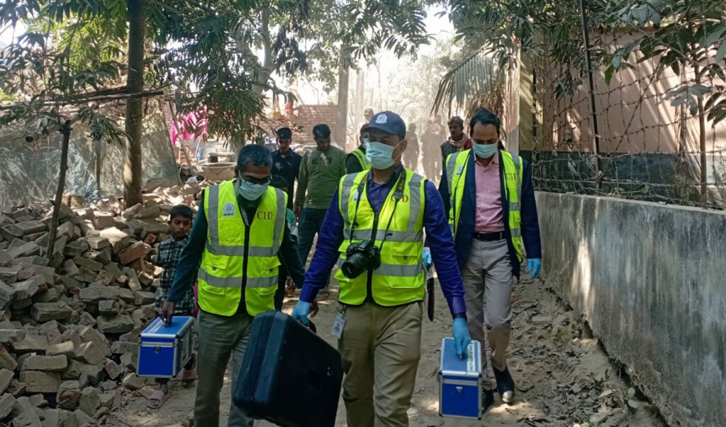 cocktail blast in chapainawabganj kills two Cocktail Blast in Chapainawabganj Kills Two