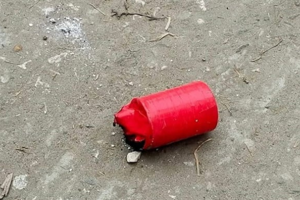 Cocktail explosions in Mirpur and Mouchak, rickshaw-puller injured