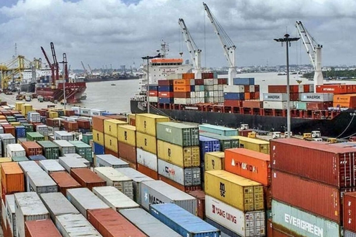 Container Transport Halts at Chattogram Port After Fee Hike