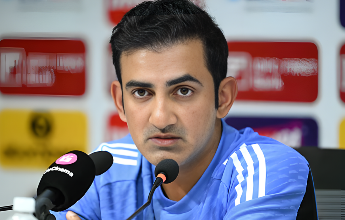 Crisis in Indian Cricket? de Villiers Questions Dressing-Room Impact Under Gambhir!