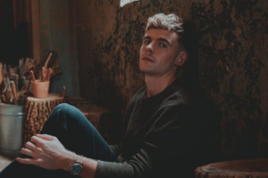 Darren Kiely Ends Year With Emotional New Single