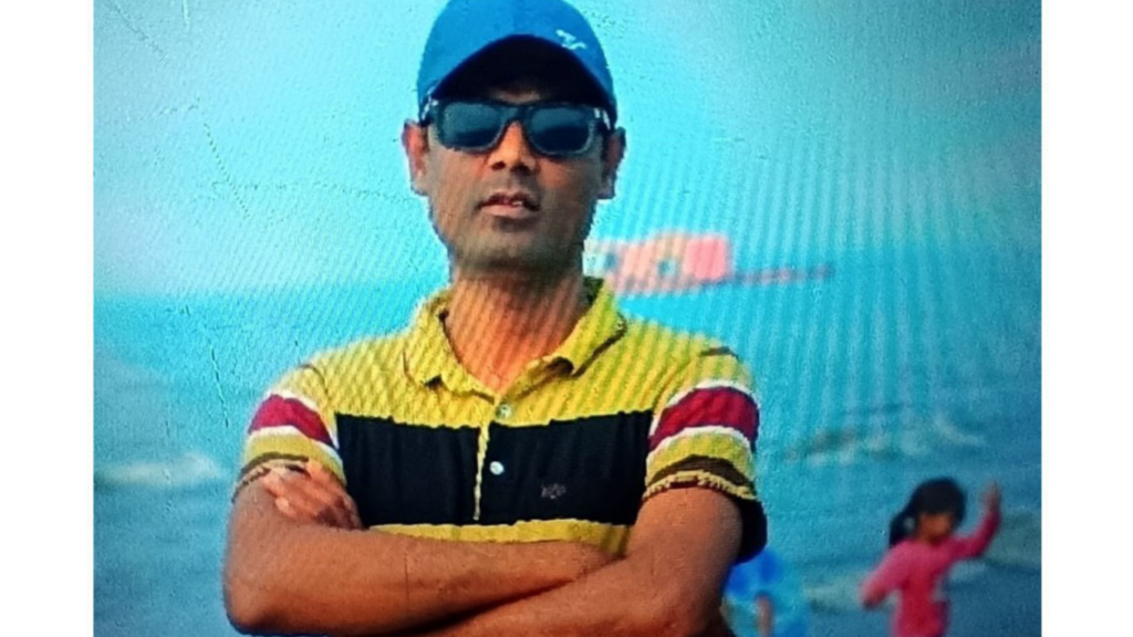 daylight murder in jhenaidah armed group slaughters businessman over family dispute Daylight Murder in Jhenaidah: Armed Group Slaughters Businessman Over Family Dispute