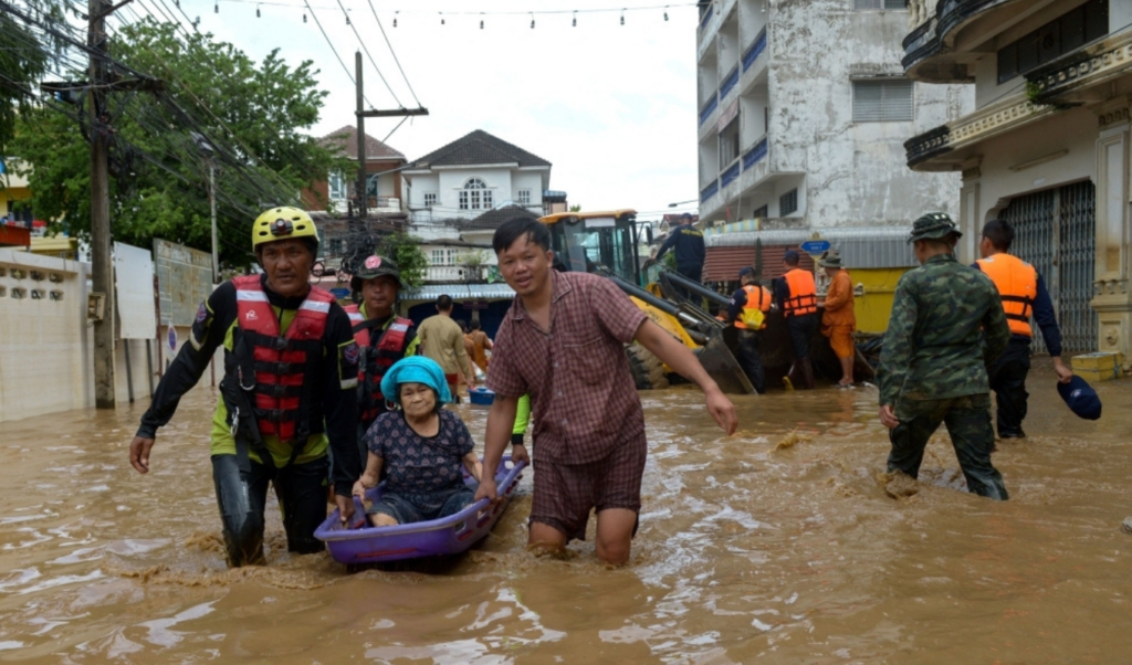 death toll from thailands monsoon floods rises to seven Death Toll from Thailand’s Monsoon Floods Rises to Seven