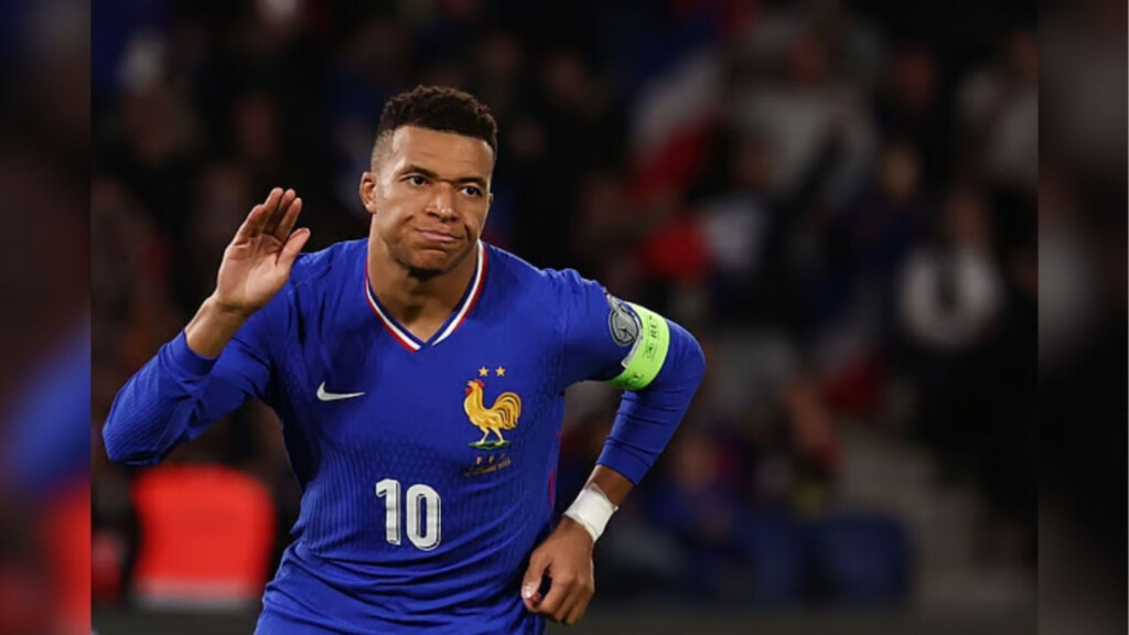 deschamps defends mbappe against claims of on field indolence Deschamps Defends Mbappe Against Claims of On-Field Indolence