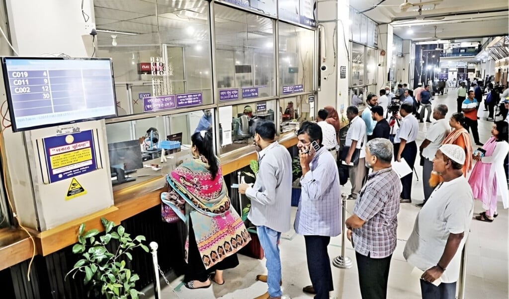 despite it being the weekly holiday the bank is open today Despite it being the weekly holiday, the bank is open today