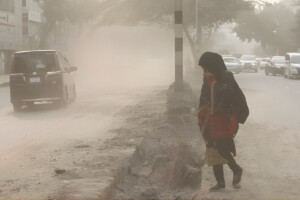 Dhaka Chokes as Air Pollution Reaches Critical Levels