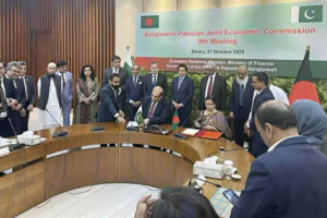 Dhaka Seeks Duty- and Quota-Free Access for Bangladeshi Goods to Pakistani Market