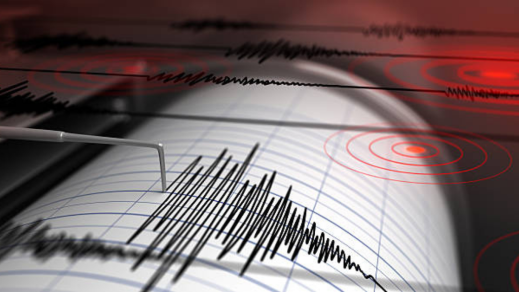 dhaka shaken again as mild quake strikes early morning Dhaka Shaken Again as Mild Quake Strikes Early Morning