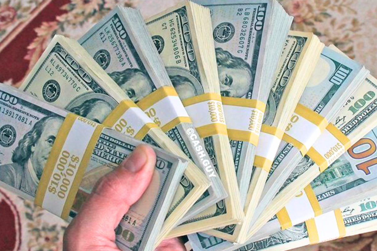 Dollar Sees Slight Drop in Today’s Exchange Rates