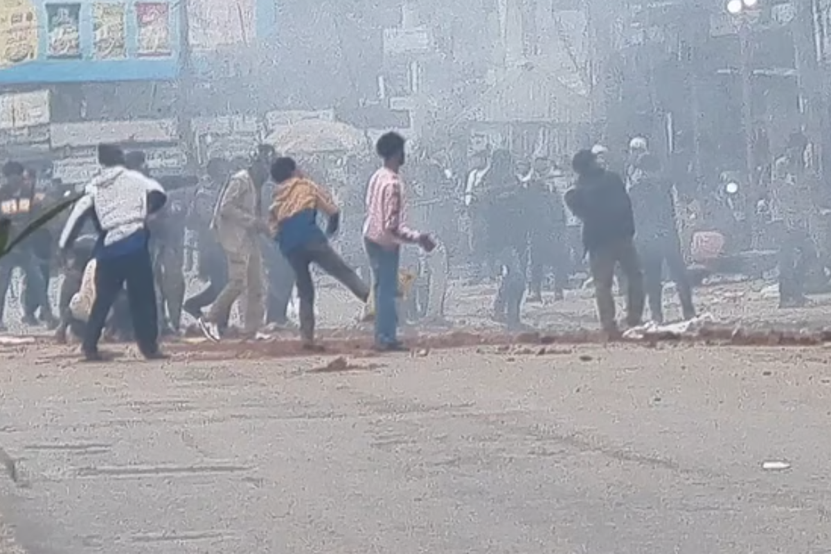 Dozens of Crude Bomb Blasts Rock Madaripur Highway