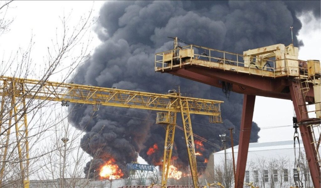 Drone Strike in Volgograd Kills One, Sparks Industrial Fire 3 drone strike in volgograd kills one sparks industrial fire Drone Strike in Volgograd Kills One, Sparks Industrial Fire