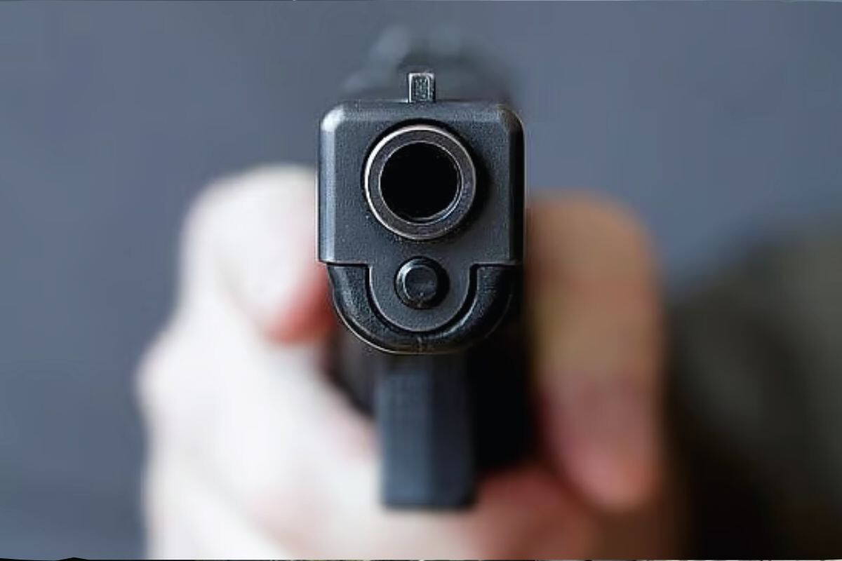 Drug Control Officer Shot During Dhaka Operation