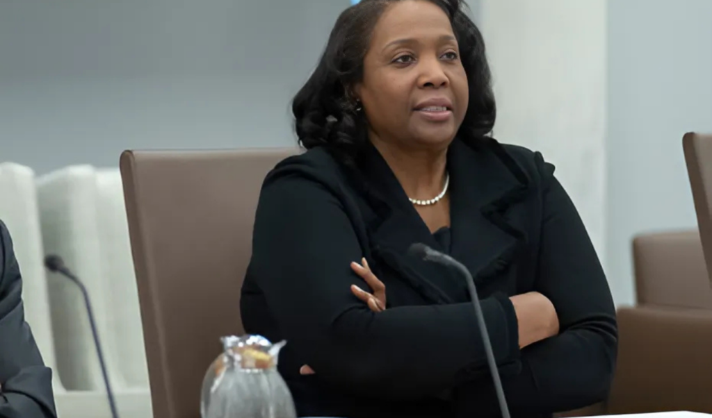 economists rally behind fed governor lisa cook amid trumps attempted removal Economists Rally Behind Fed Governor Lisa Cook Amid Trump’s Attempted Removal