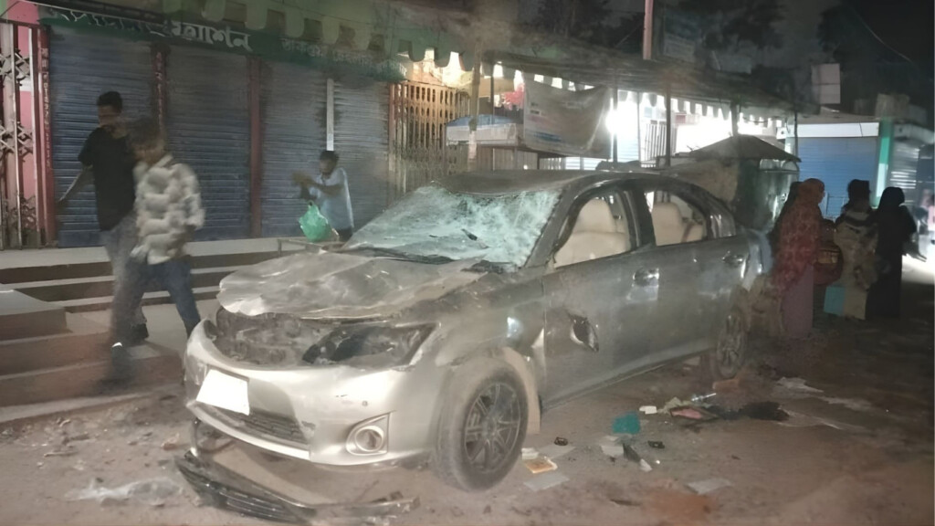 eight injured as rival bnp factions clash over nomination in munshiganj Eight Injured as Rival BNP Factions Clash Over Nomination in Munshiganj