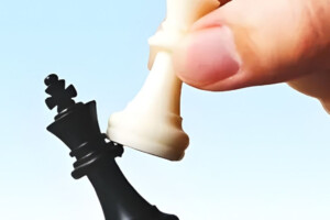 Eight-Party Alliance Faces Friction Over Seat-Sharing Logistics