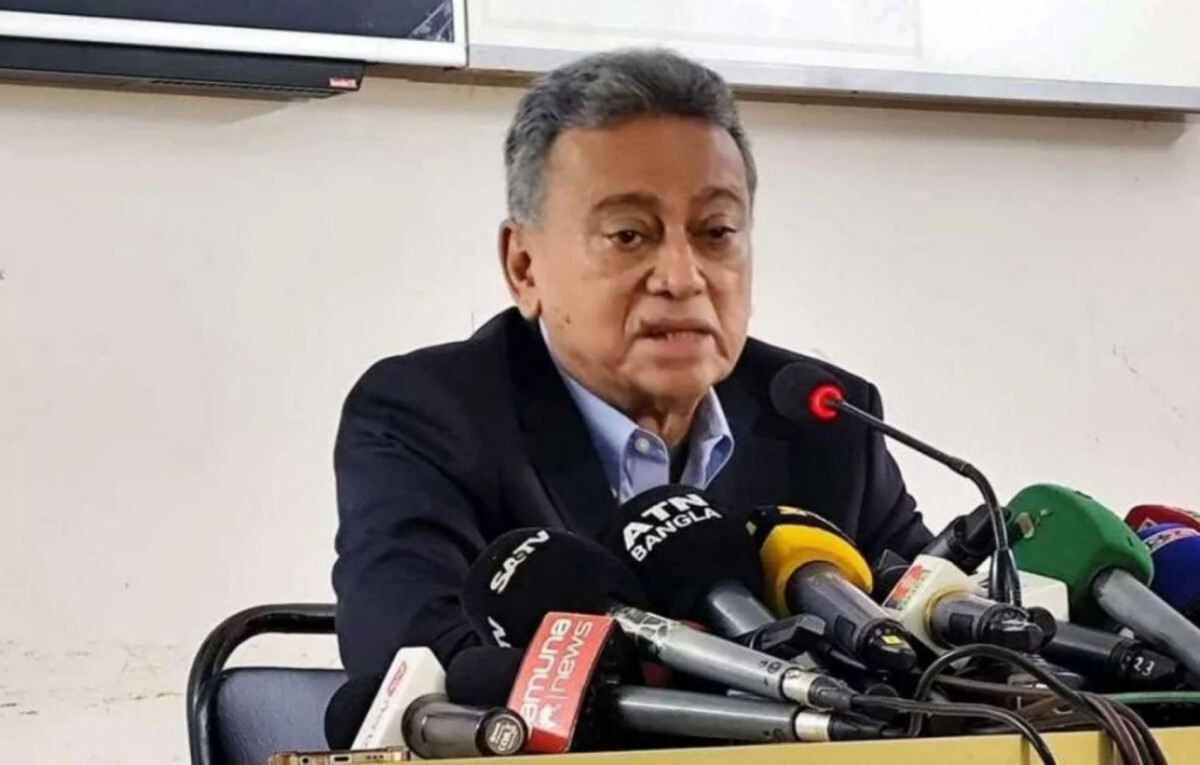 Election Must Proceed as Planned, Says Amir Khasru: “Khaleda Zia Wants Democracy Above All”